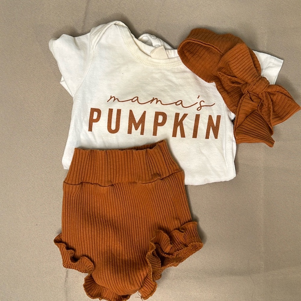 Mama’s pumpkin set